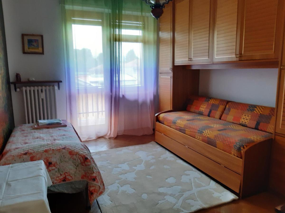 Giaveno, Apartment "Margherite" A Pochi Passi Dal Centro, Wifi Bagian luar foto