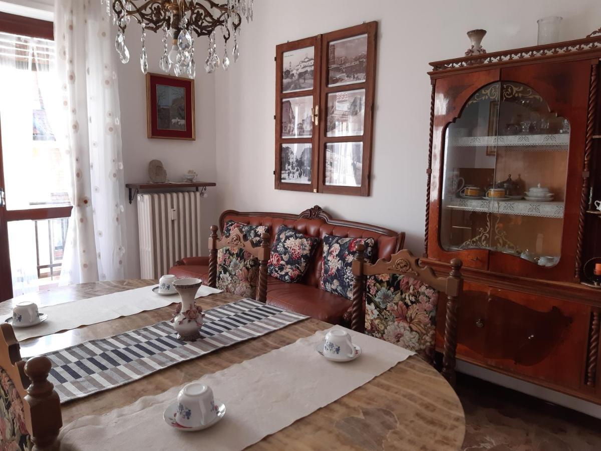 Giaveno, Apartment "Margherite" A Pochi Passi Dal Centro, Wifi Bagian luar foto