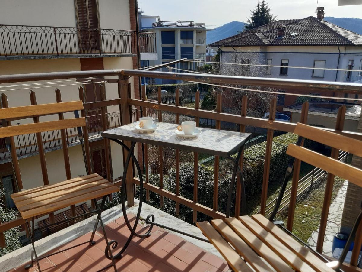 Giaveno, Apartment "Margherite" A Pochi Passi Dal Centro, Wifi Bagian luar foto