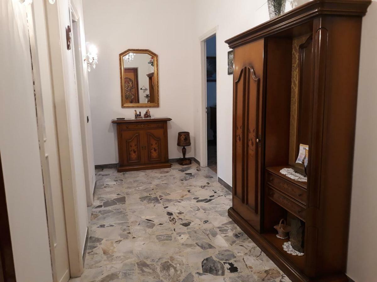 Giaveno, Apartment "Margherite" A Pochi Passi Dal Centro, Wifi Bagian luar foto