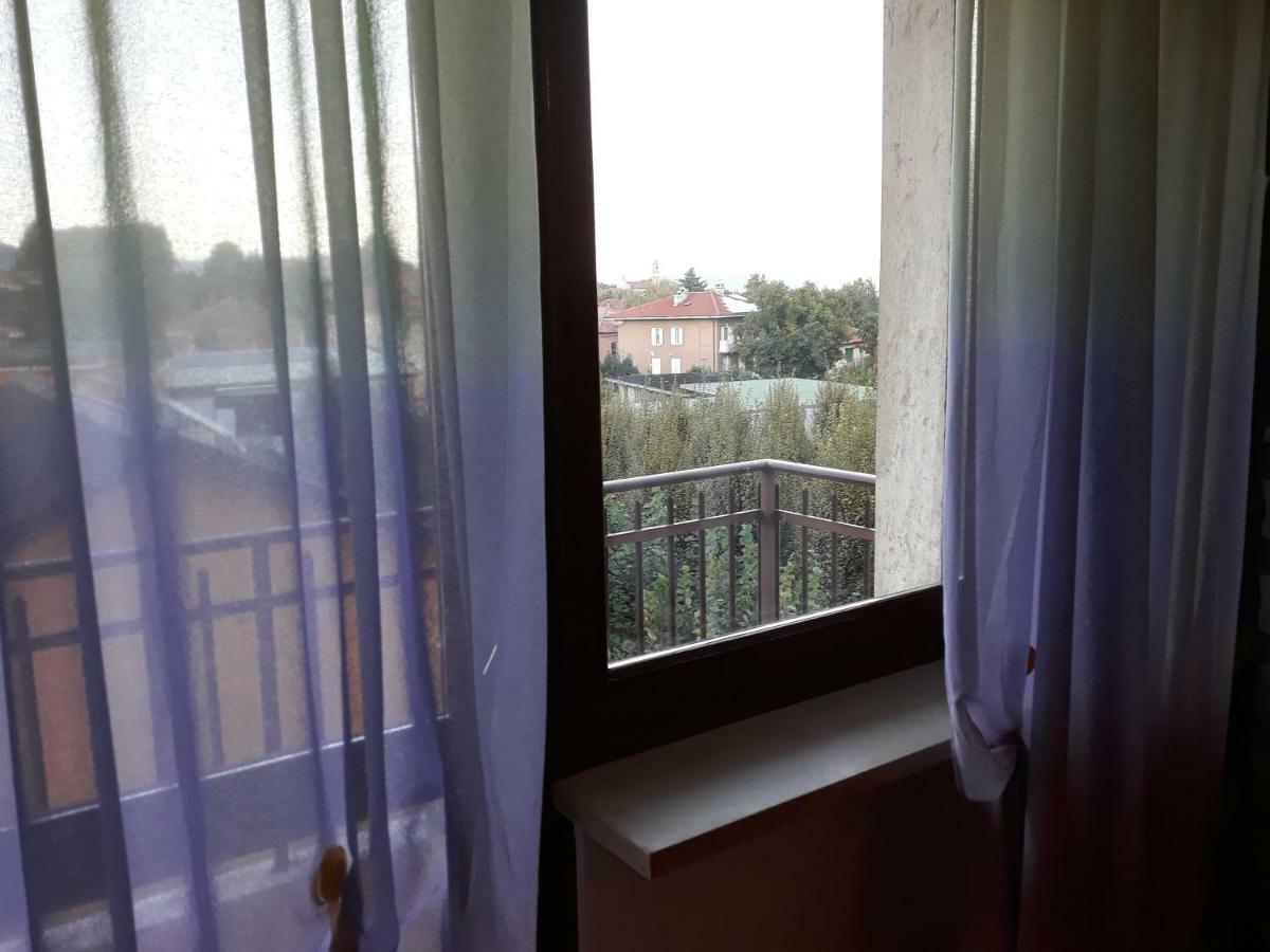 Giaveno, Apartment "Margherite" A Pochi Passi Dal Centro, Wifi Bagian luar foto